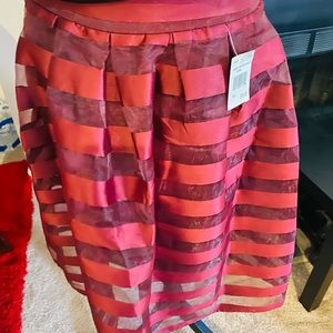 Burgundy/Wine knee-length skirt